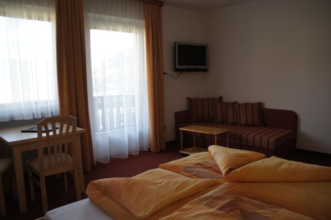 Oberangerhof Aparthotel Lagundo Bilik gambar