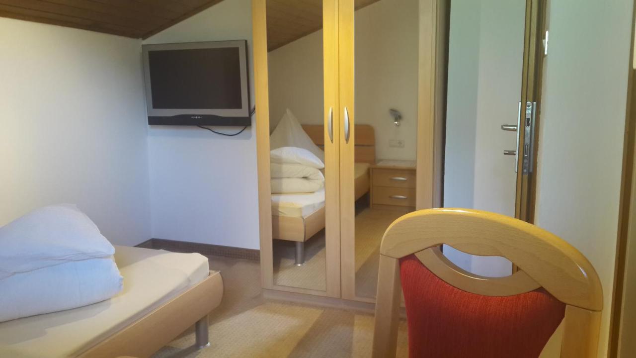 Oberangerhof Aparthotel Lagundo Luaran gambar